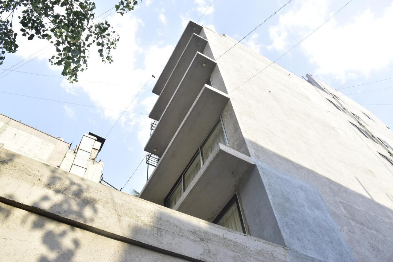 Sarkar Chambers Apartment Mumbai Bagian luar foto